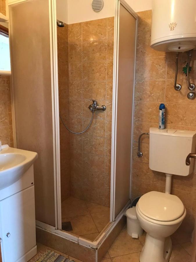 Apppave Apartment Novi Vinodolski Phòng bức ảnh